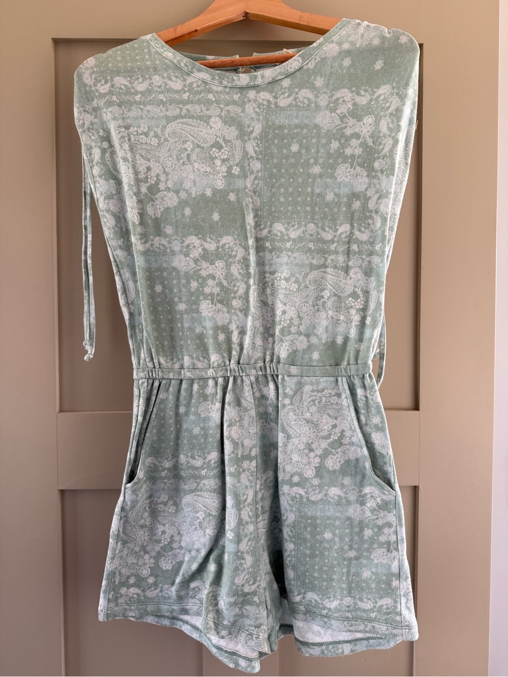 Mystree Sage Green Paisley Print Romper